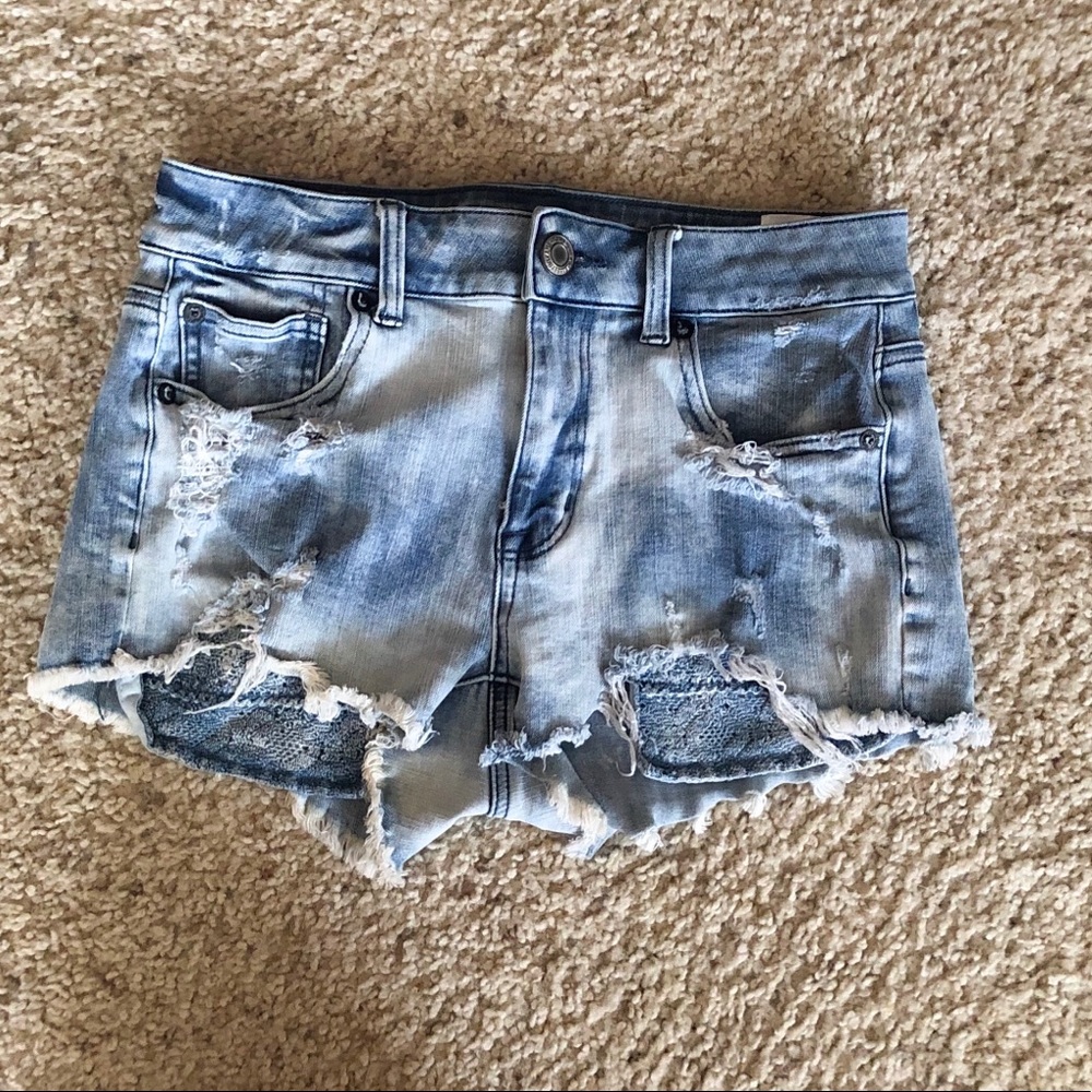 American Eagle high waisted denim shorts size 2